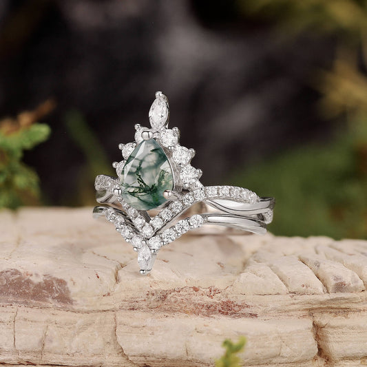 Pear Stack Moss Agate Leaf Engagement Ring Set