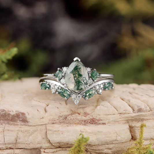 Nature Pear Cut Moss Agate Vine Engagement Ring Set