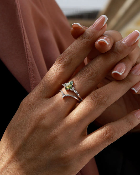 Vintage Kite Cut Moss Agate Engagement Ring Set