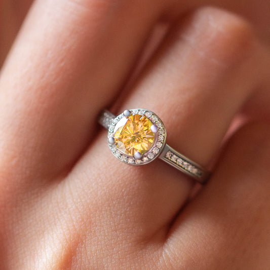Divine 1CT Round Cut Yellow Gemstone Ring