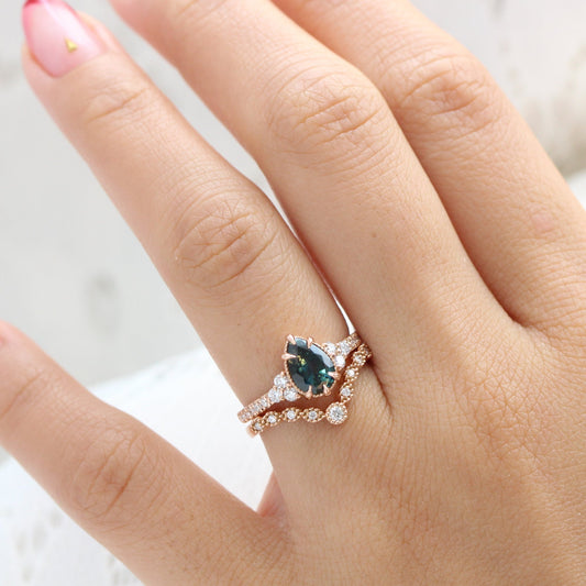 1.46 Ct Pear Teal Green Sapphire Ring in 14k Rose Gold Vintage 3 Diamond Ring, Size 6.5