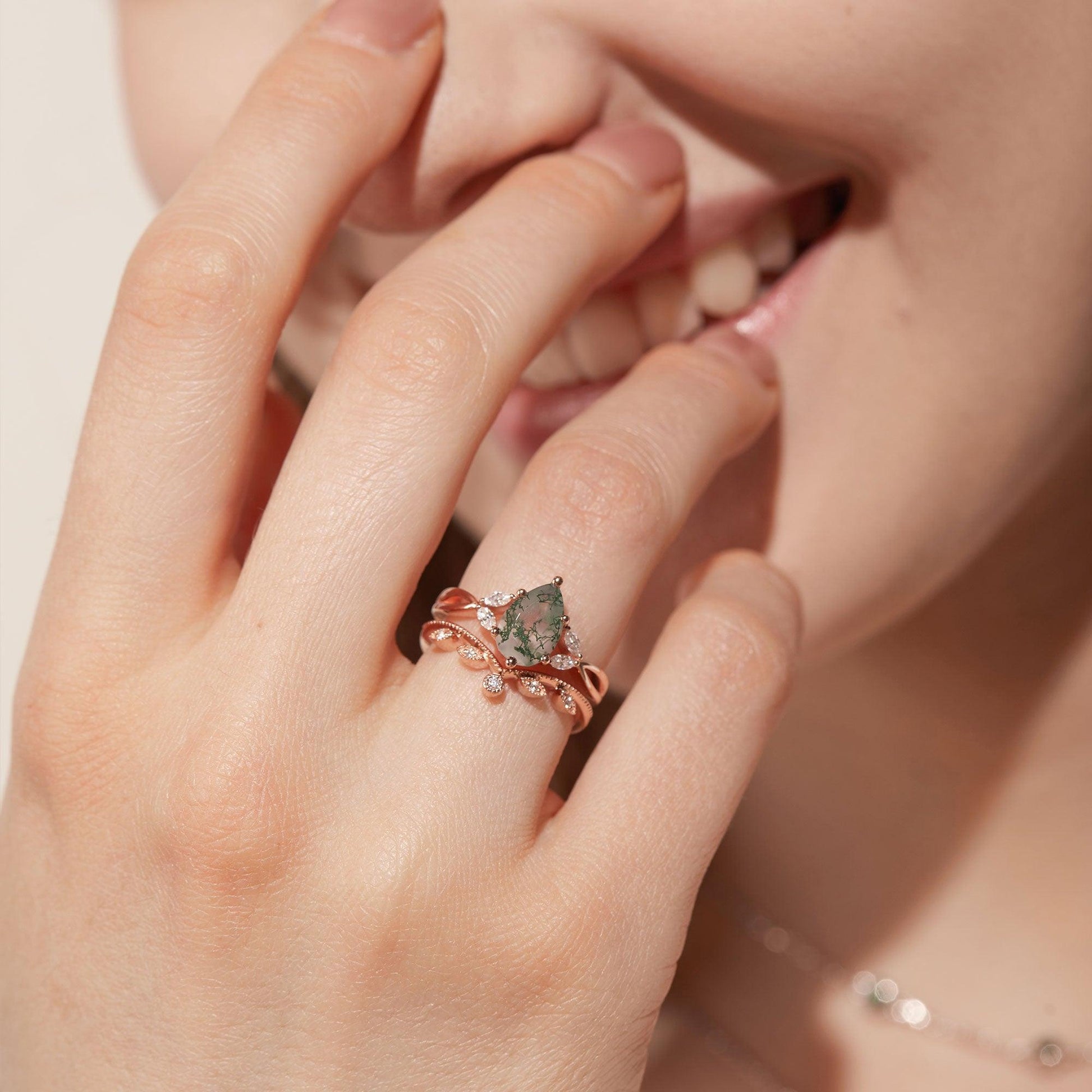 Pear Shaped Moss Agate Bridal Ring Set 2pcs - Autumn