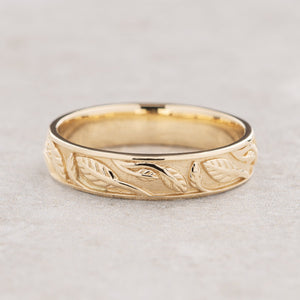 The Patrician Leaf | A Classical & Moderate Vine Band