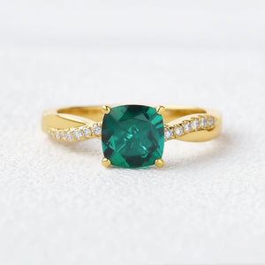 2.0CT Cushion Cut Emerald Classic Solitaire Twist Ring