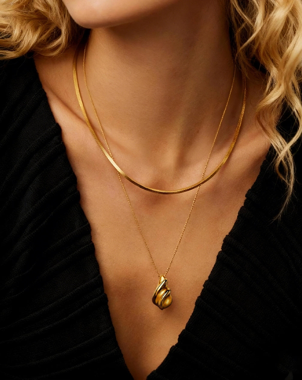 18K Gold Vermeil Savi Ridge Droplet Pendant Necklace