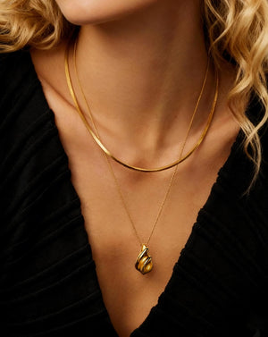 18K Gold Vermeil Savi Ridge Droplet Pendant Necklace