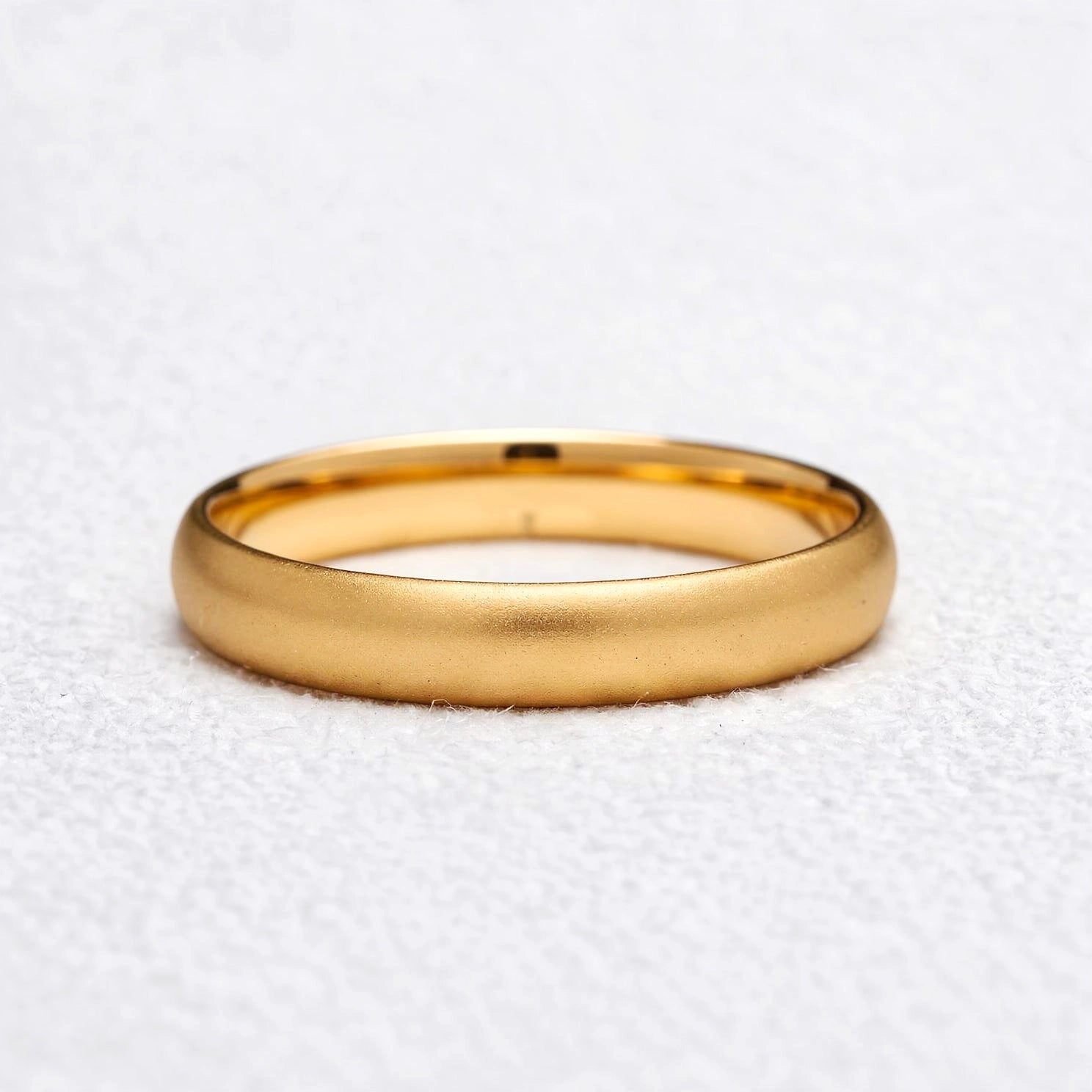 The Classic Arc Band | Satin-Finish Solid Gold