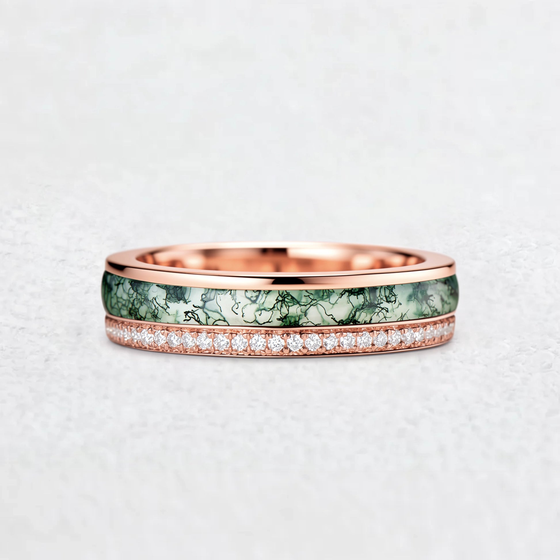 The Twin Rivers Band | Half-Bezel Horizon of Moss & Moissanite
