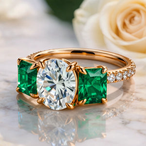 Audrey's Radiance | 2CT Oval Cut Moissanite Ring