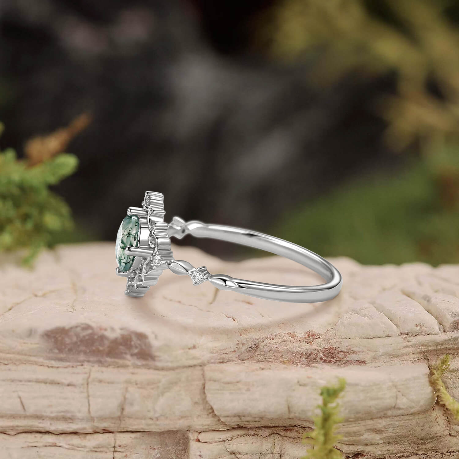 Vintage Round Cut Moss Agate Cluster Engagement Ring