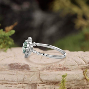 Vintage Round Cut Moss Agate Cluster Engagement Ring