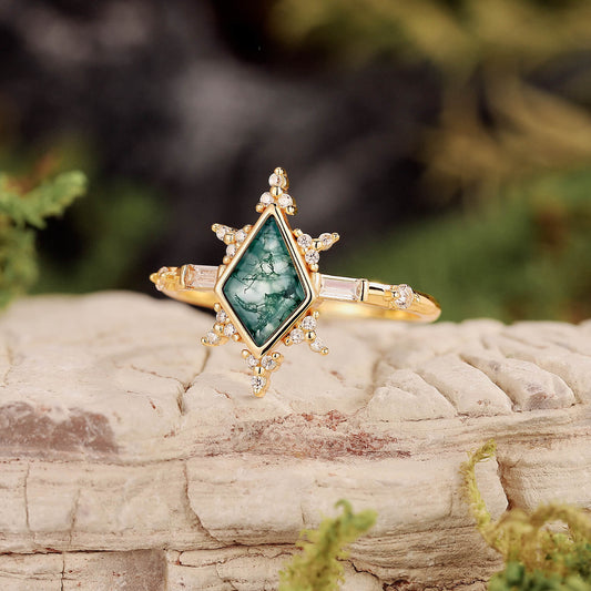 Nature Kite Cut Moss Agate Engagement Ring Set