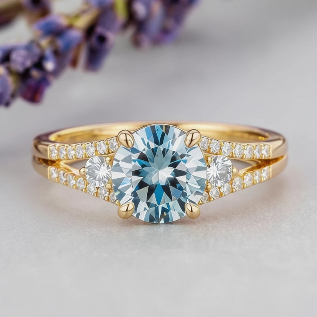 Celia‘s Zephyr | 2CT Sky Blue Sapphire Ring