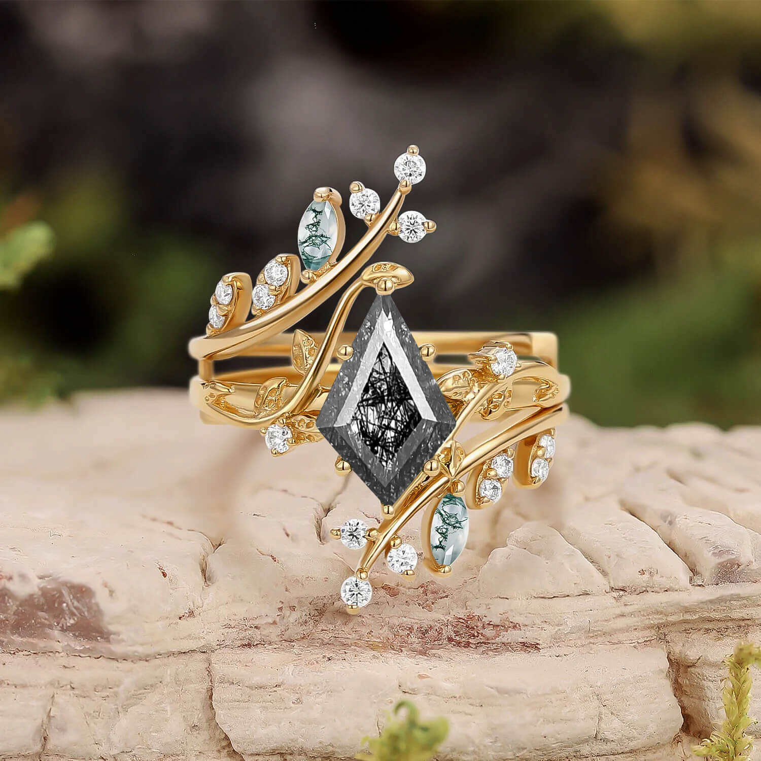 Knight Nature Inspired Kite Cut Moss Agate Cage Leafy Ring 2pcs