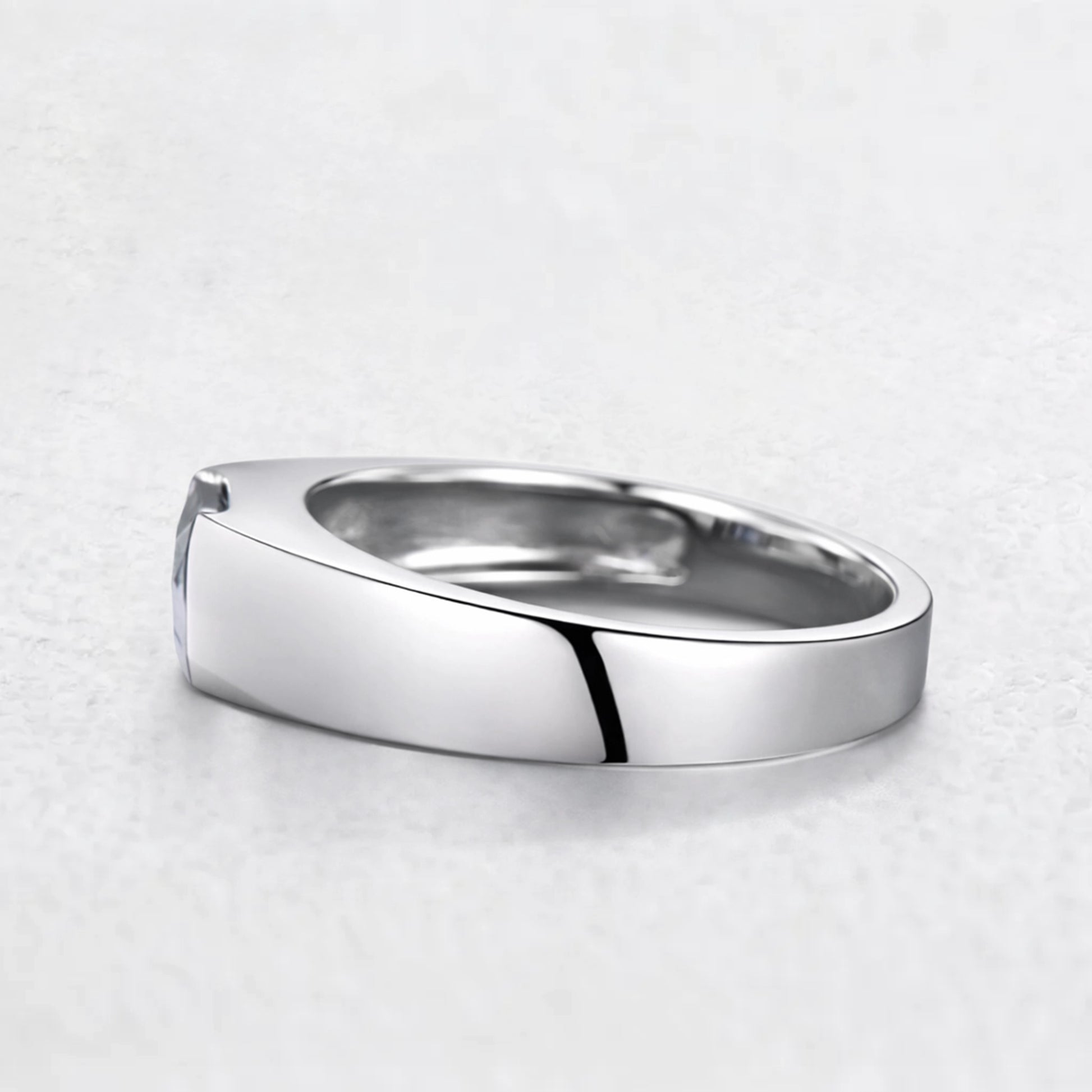 The Chameleon Prism | Princess Cut Alexandrite Men's Band