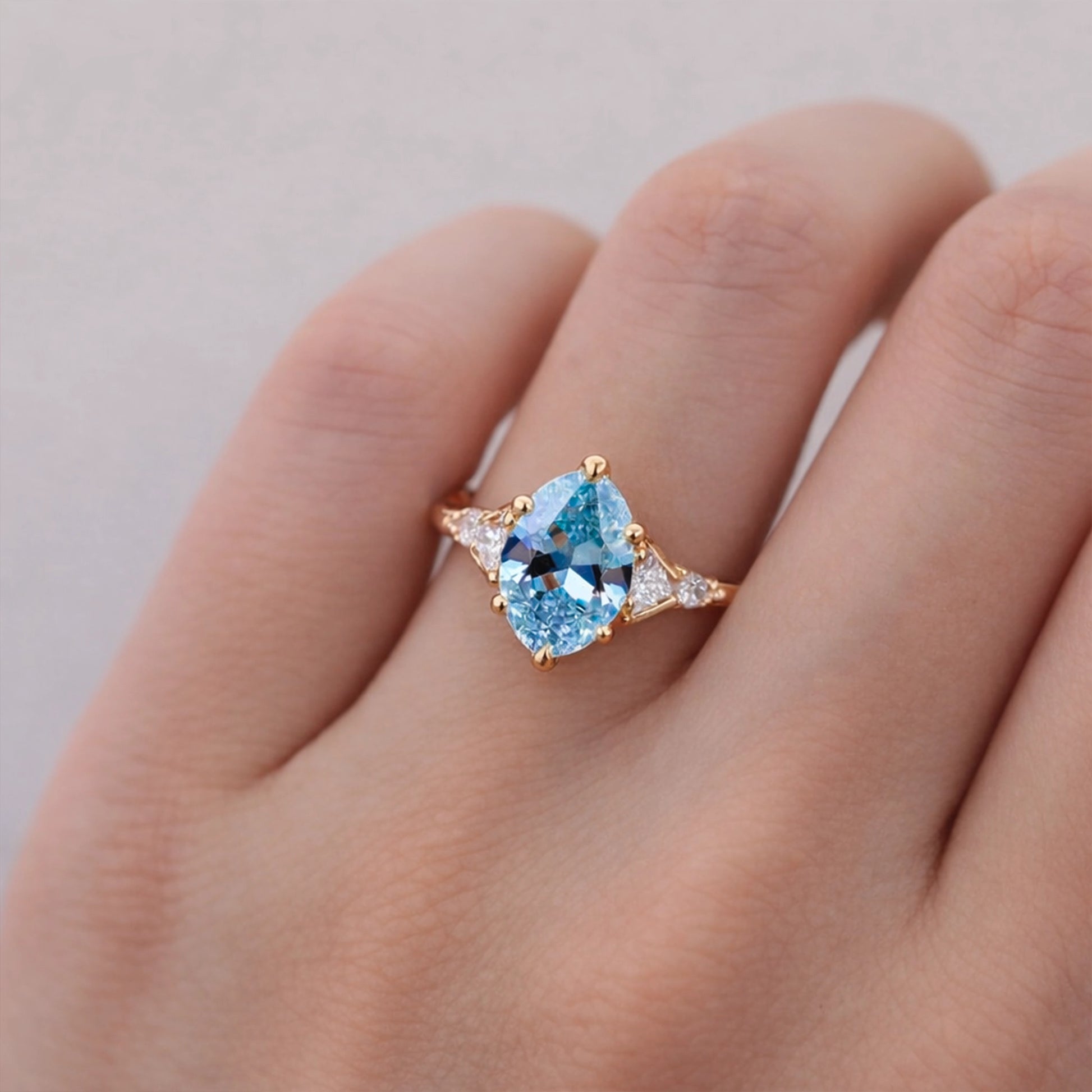 The Aurora Belle | 2CT Oval Blue Gemstone Ring