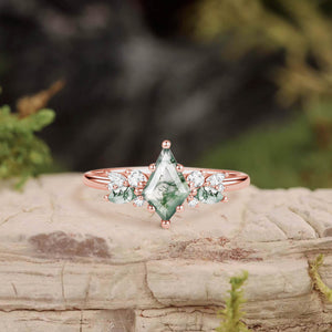 Nature Inspired Kite Cut Moss Agate Engagement Ring