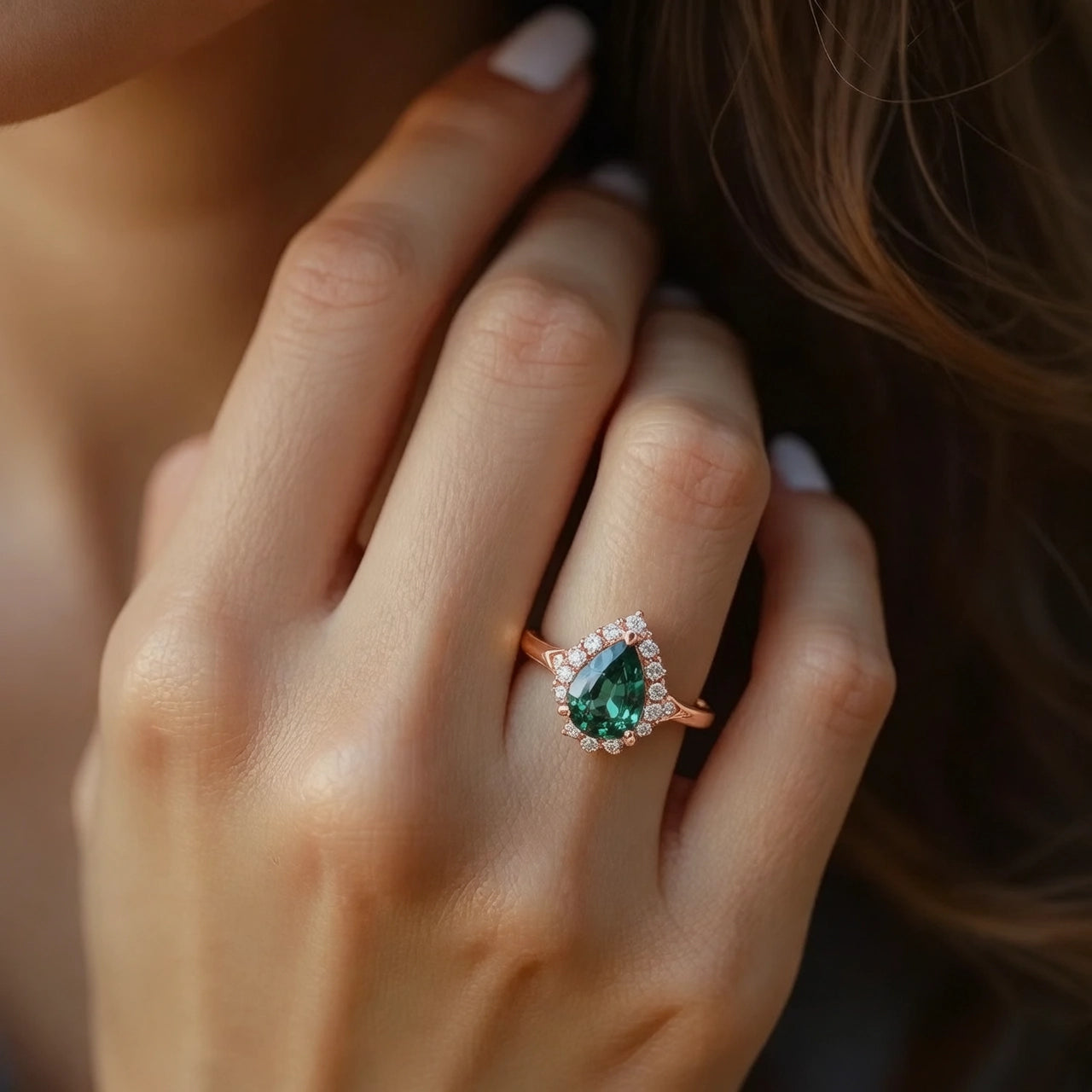 Lyra's Tear | Pear Cut Classic Sapphire Engagement Ring