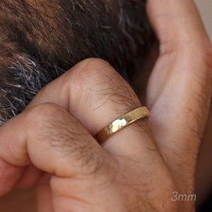 Hammered Forge | Metallic Grain Wedding Band