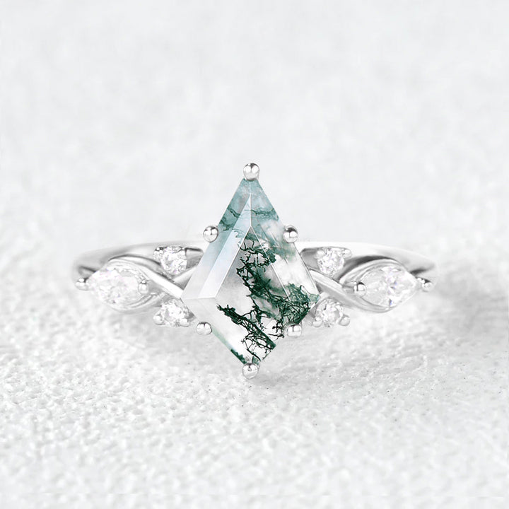 Unique Kite Cut Moss Agate Leafy Engagement Ring