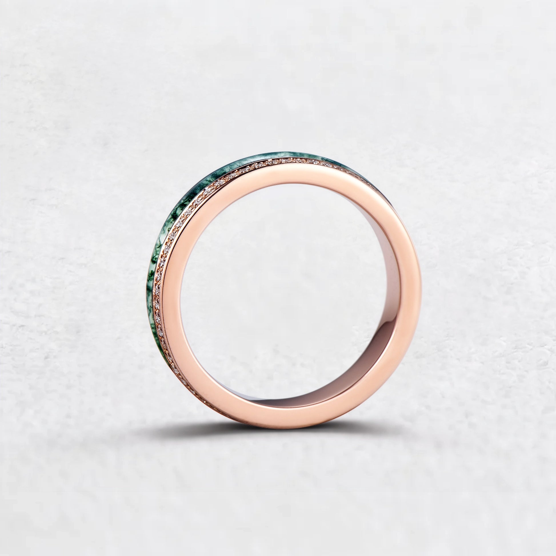 The Twin Rivers Band | Half-Bezel Horizon of Moss & Moissanite