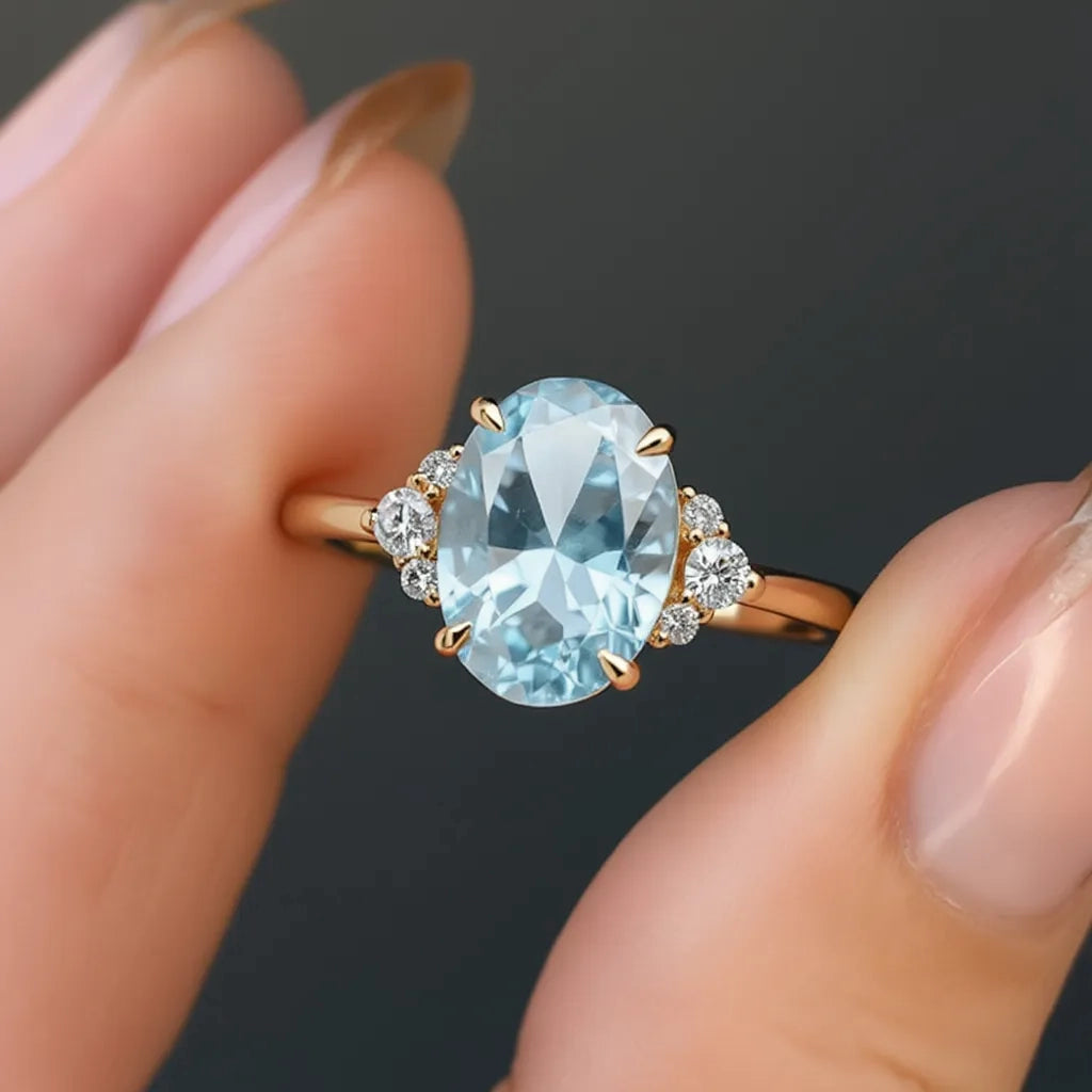 Luna‘s Deep | 2CT Oval Blue Solitaire Ring