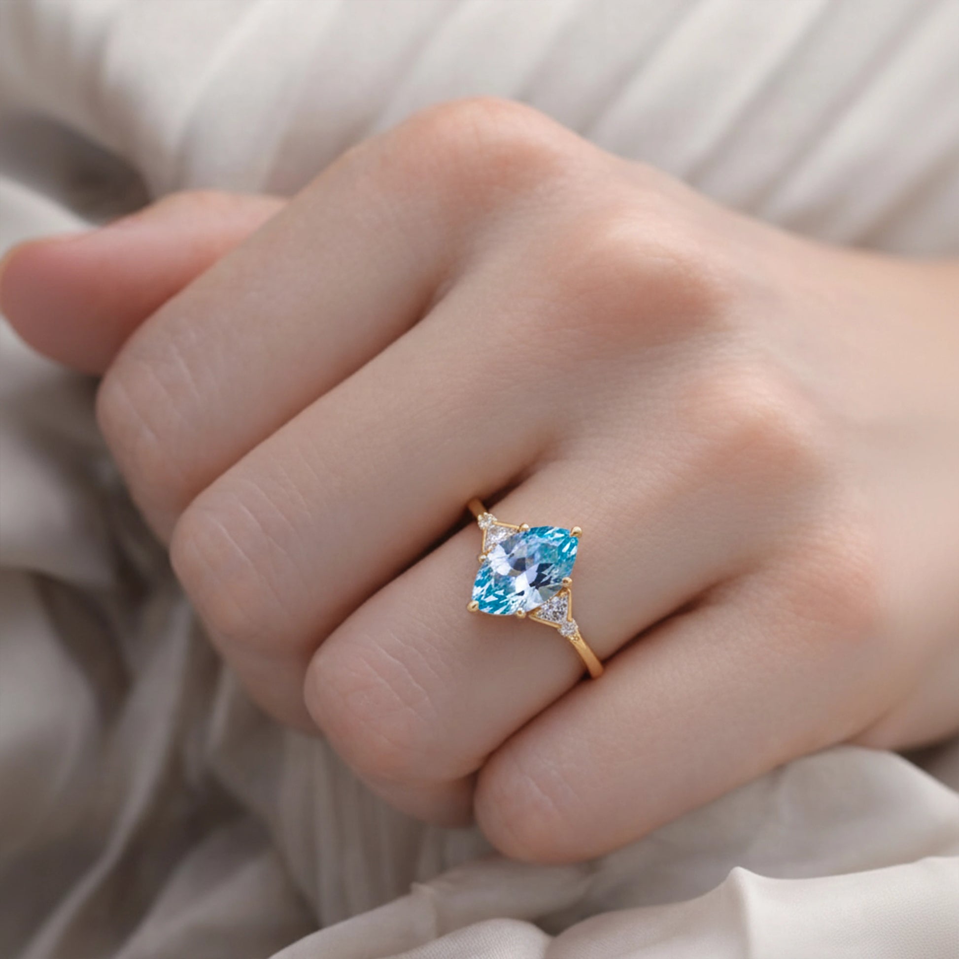 The Aurora Belle | 2CT Oval Blue Gemstone Ring