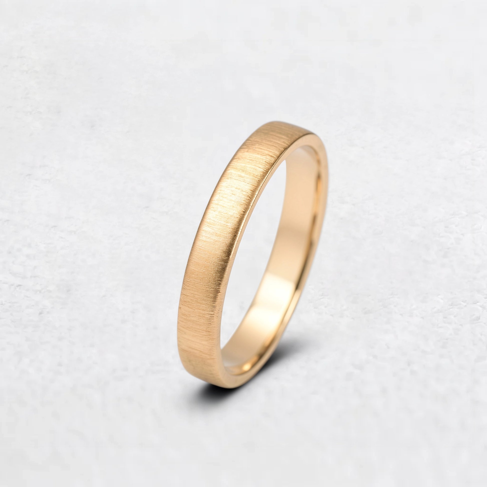 The Seamless Silhouette | Brushed Men's Wedding Band