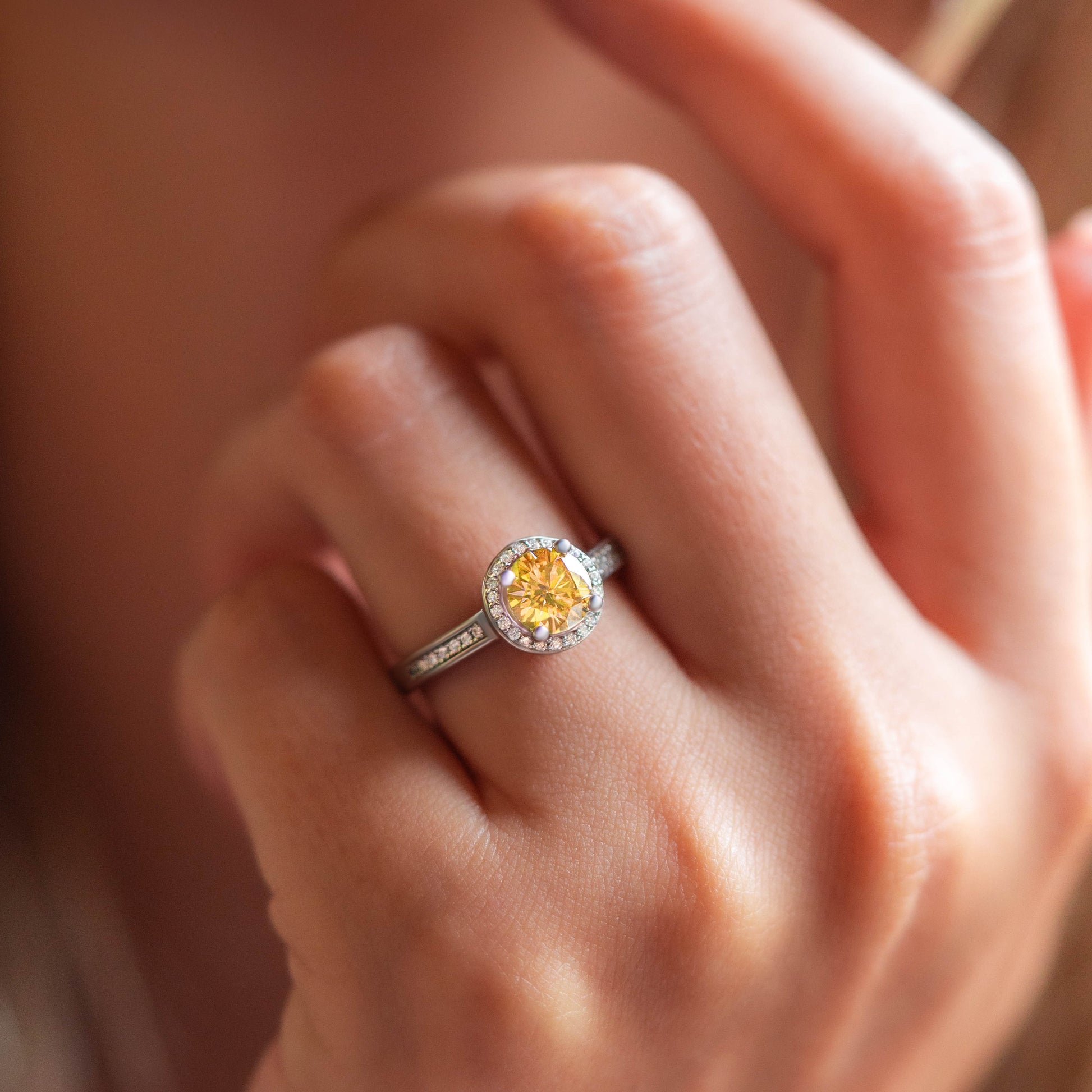 Divine 1CT Round Cut Yellow Gemstone Ring