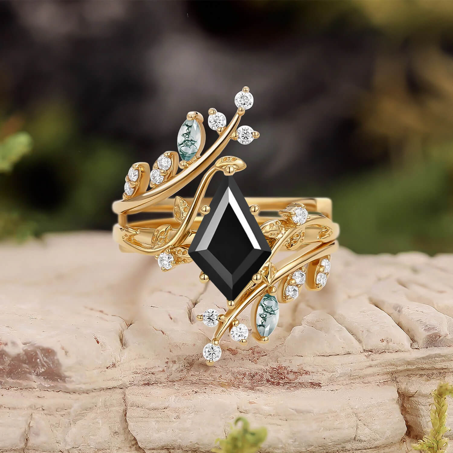 Knight Nature Inspired Kite Cut Moss Agate Cage Leafy Ring 2pcs