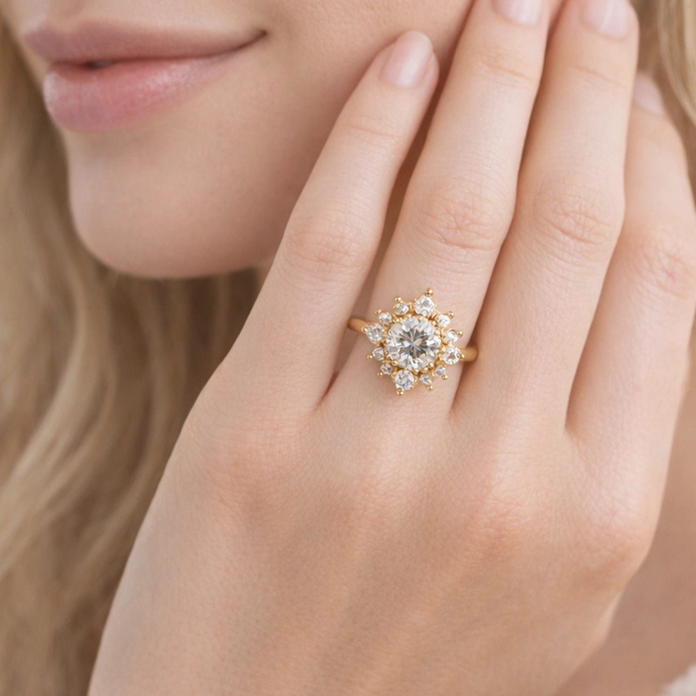 Astra Memoria | Lab Grown Diamond Halo Engagement Ring
