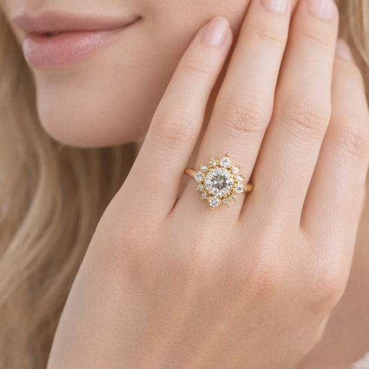 Astra Memoria | Lab Grown Diamond Halo Engagement Ring