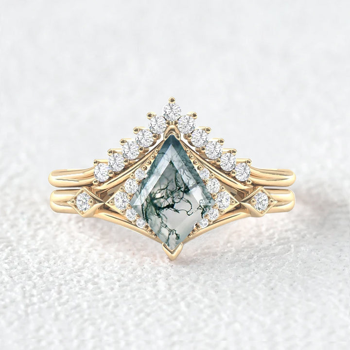 Kite Cut Moss Agate Art-Deco Gorgeous Engagement Ring Set 2pcs