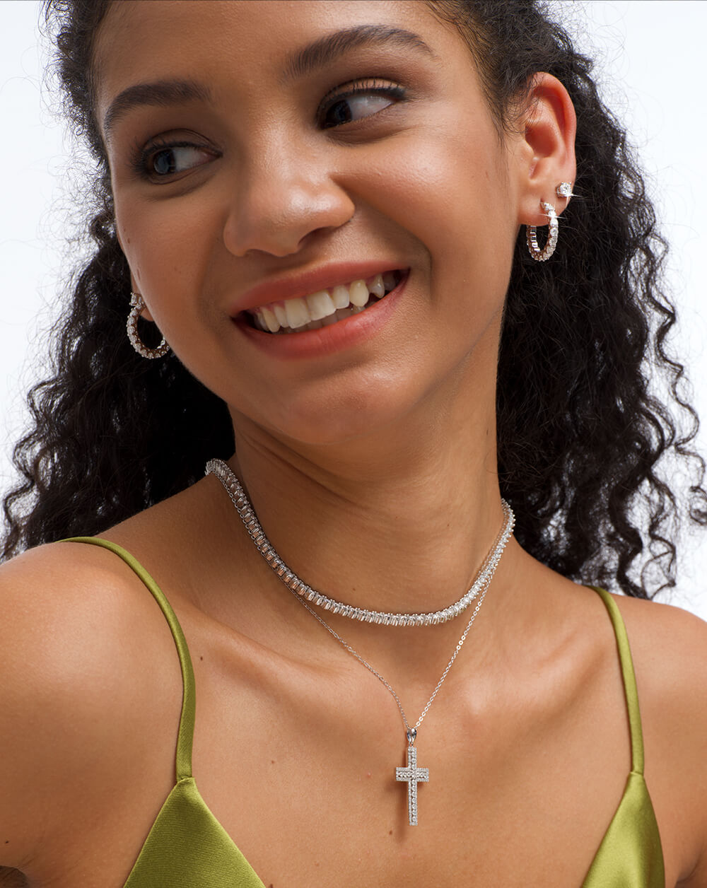 Round 4 Claw Sparkle Solitaire Stud Earrings