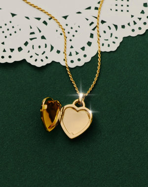 Engravable Heart Ridge Locket Pendant Necklace | 18K Gold Vermeil/Rainbow Moonstone