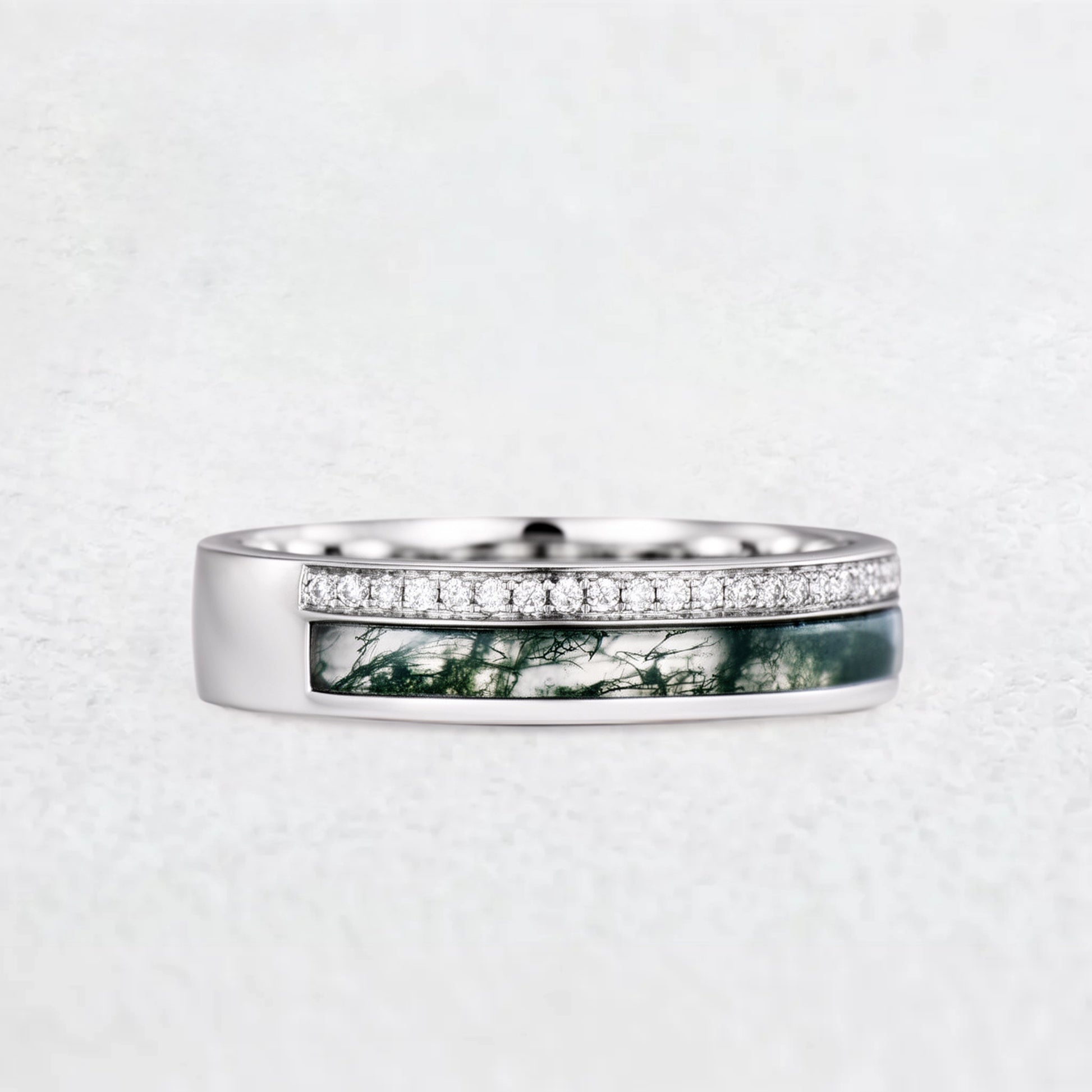 The Twin Rivers Band | Half-Bezel Horizon of Moss & Moissanite