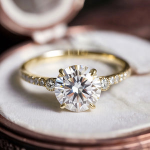 The Luna 2CT Round Cut Moissanite Ring