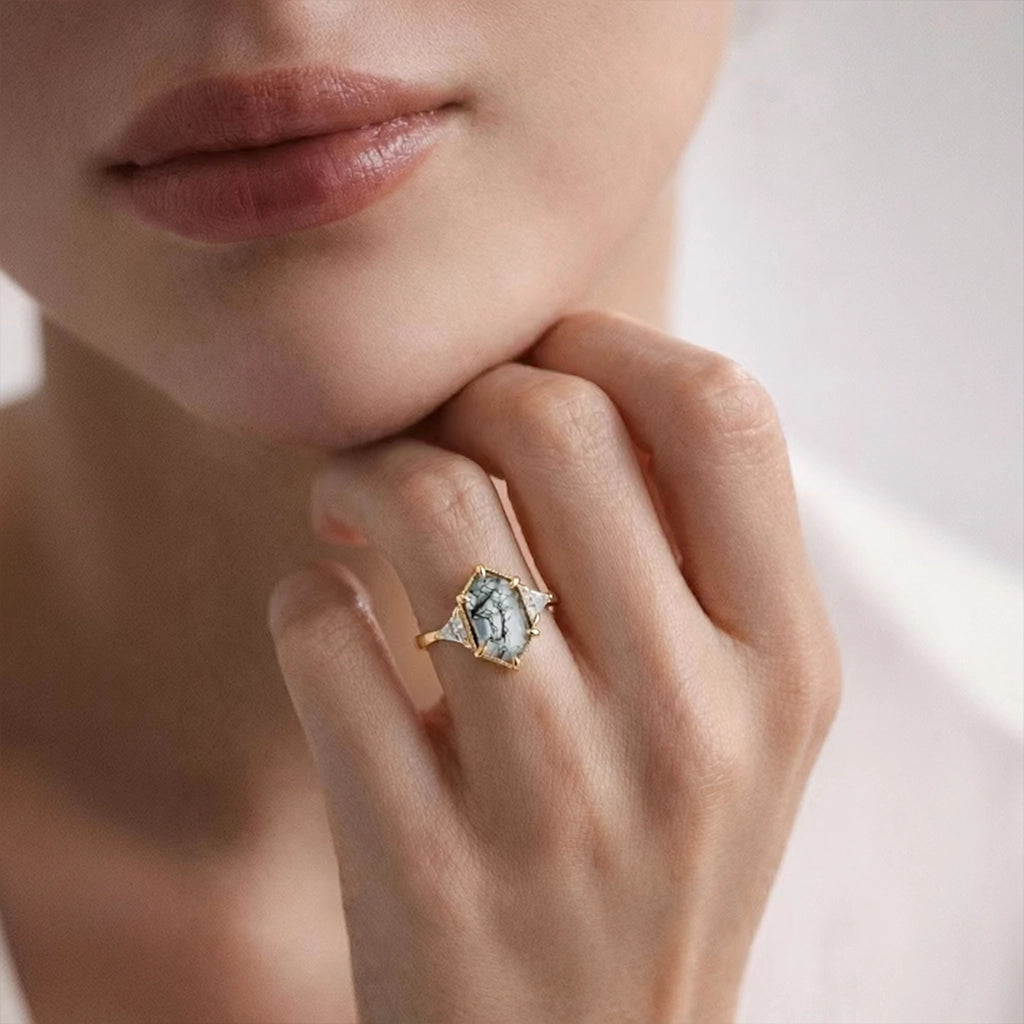 Vintage 1.5CT Geometric Moss Agate Three-Stone Ring