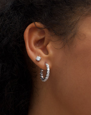 Round 4 Claw Sparkle Solitaire Stud Earrings