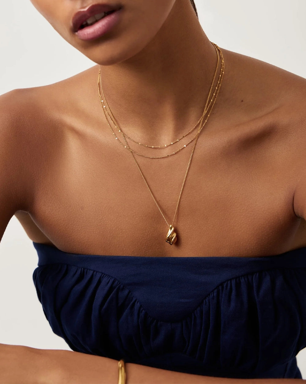 18K Gold Vermeil Savi Ridge Droplet Pendant Necklace