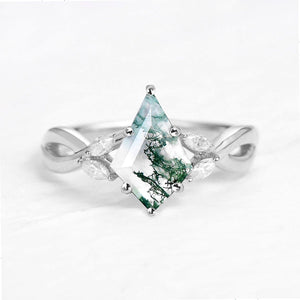 Minimalist Kite Cut Moss Agate Infinity Engagement Ring