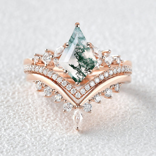 Kite Cut Moss Agate Stacking Luxurious Engagement Bridal Set 3pcs