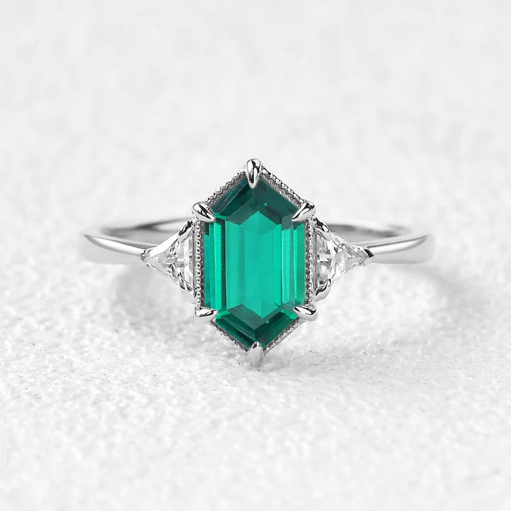 1.5ct Geometric Moss Agate Three-stone Vintage Ring