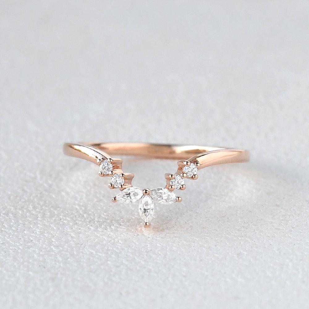 Marquise Shaped Curved Moissanite Gold Wedding Band