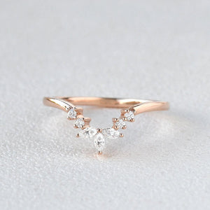 Marquise Shaped Curved Moissanite Gold Wedding Band