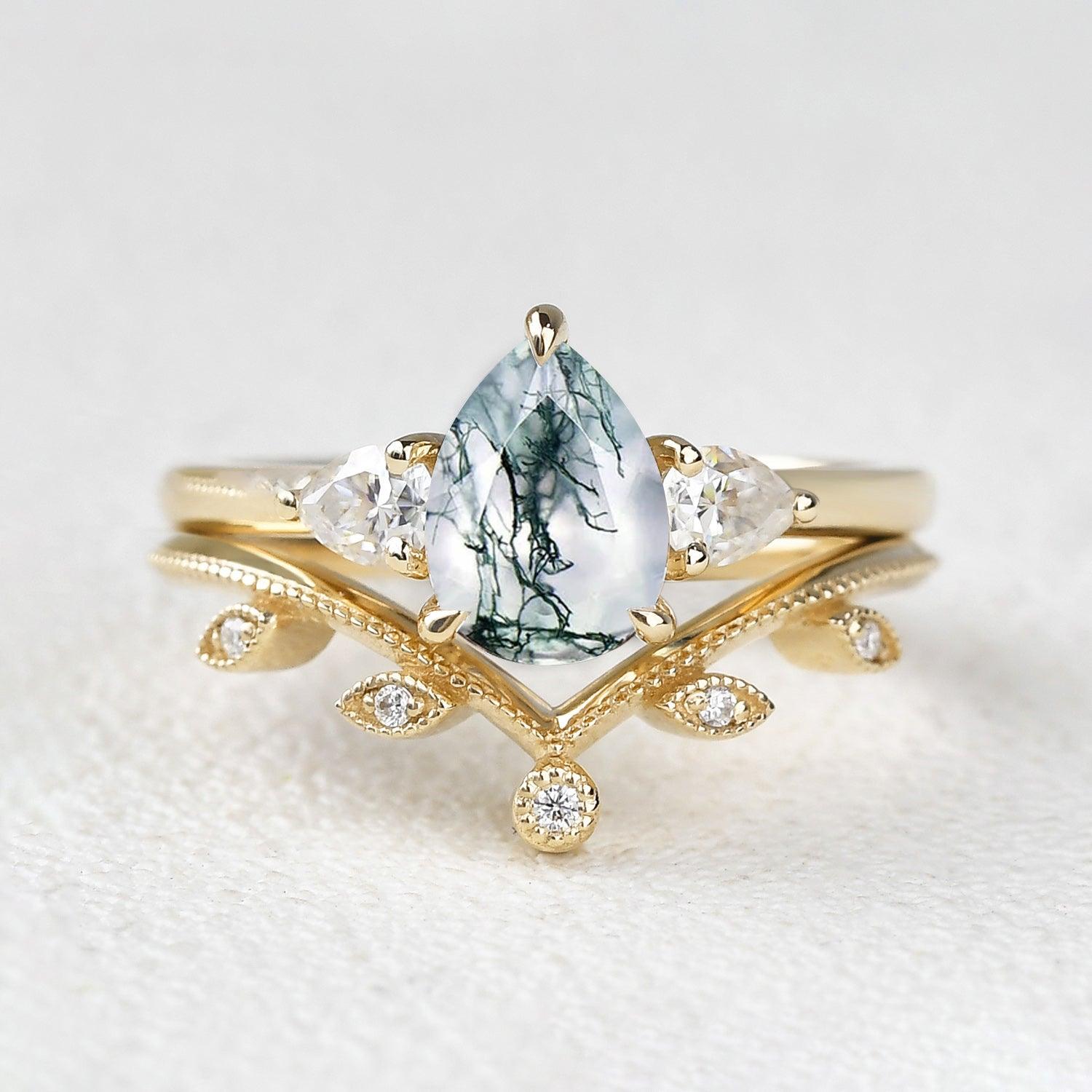1.5ct Pear Shaped Moss Agate Three-stone Leafy Ring Set 2pcs