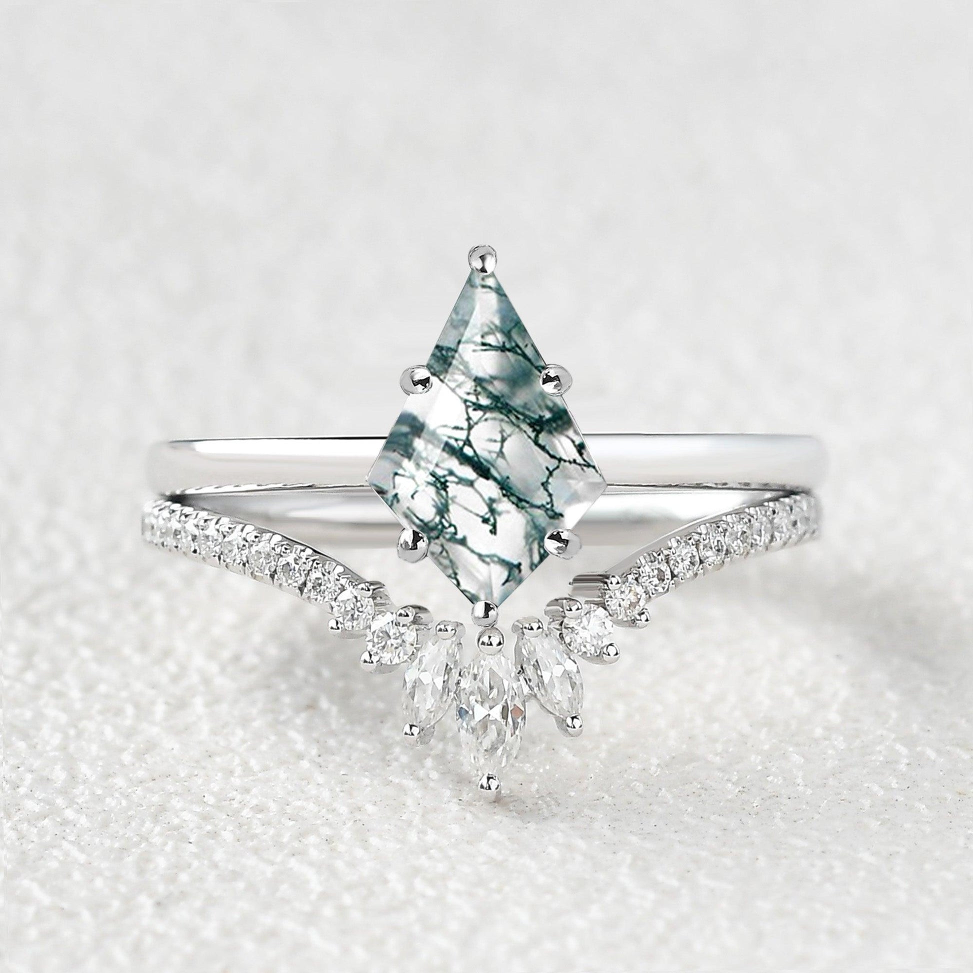 Kite Cut Moss Agate Cluster Engagement Ring Set 2pcs