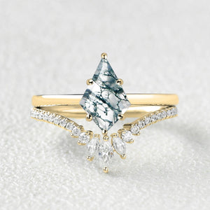 Kite Cut Moss Agate Cluster Engagement Ring Set 2pcs
