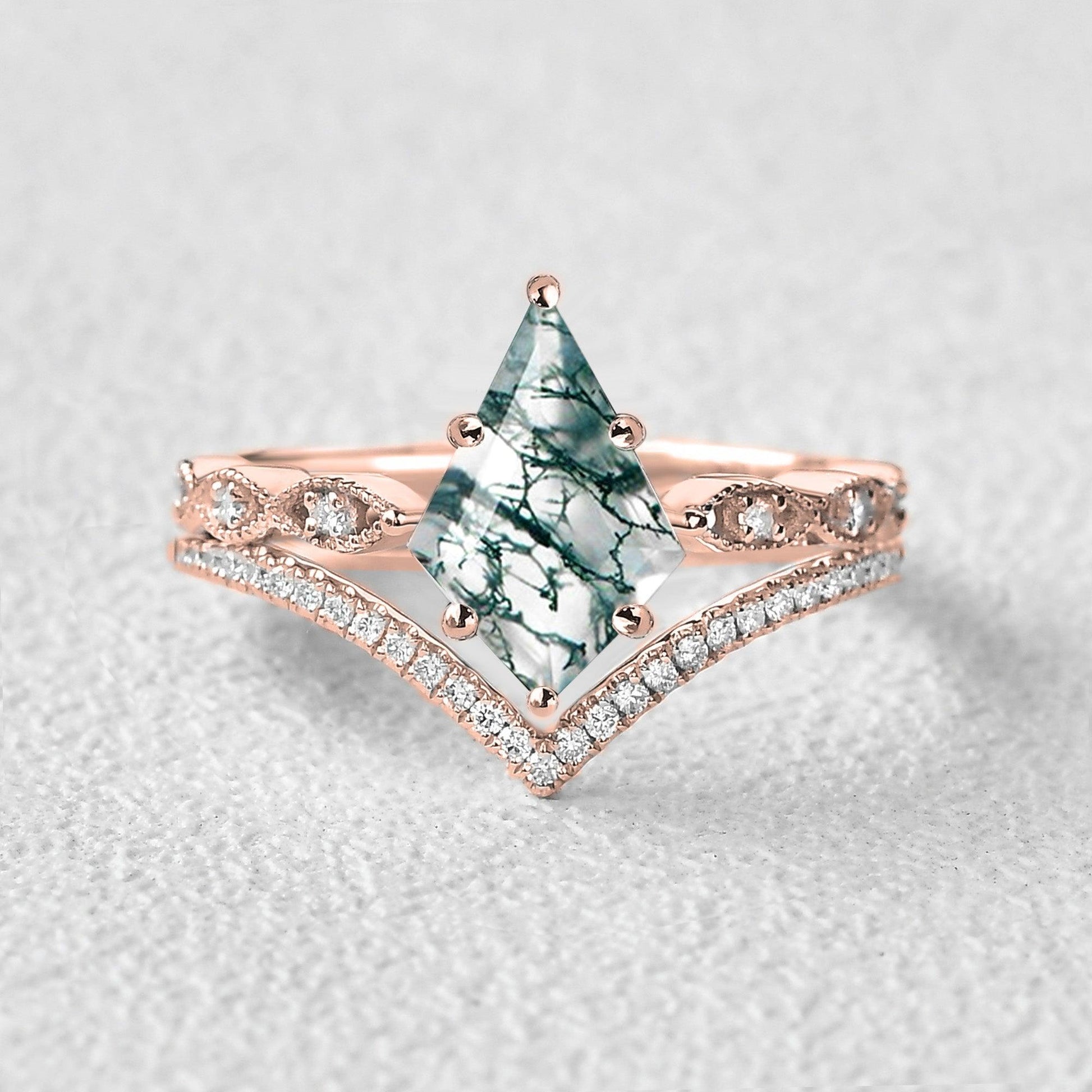Kite Cut Moss Agate Art-Deco Engagement Ring Set 2pcs