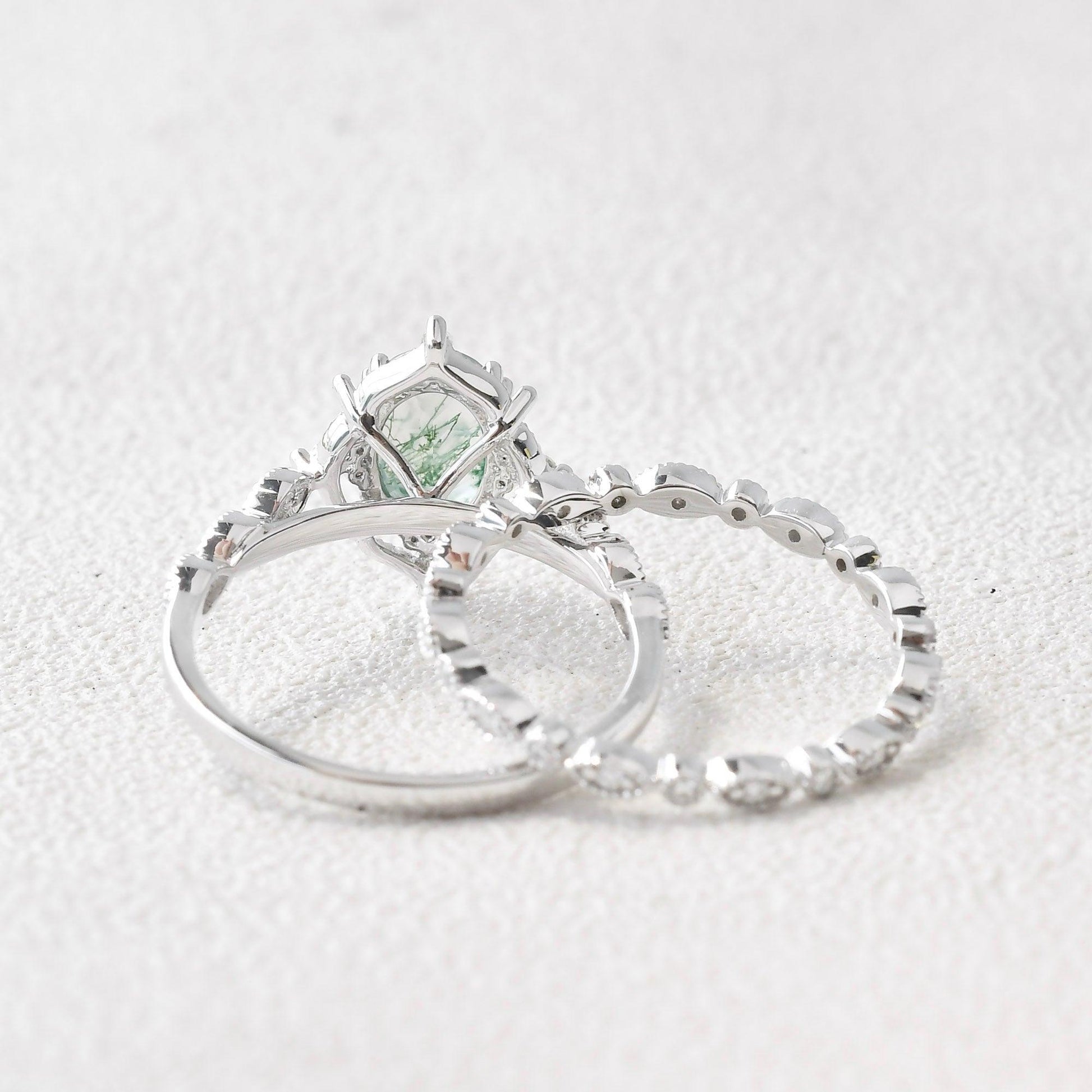 Nature Inspired Oval Cut Moss Agate Cluster Leafy Engagement Ring Set 2pcs